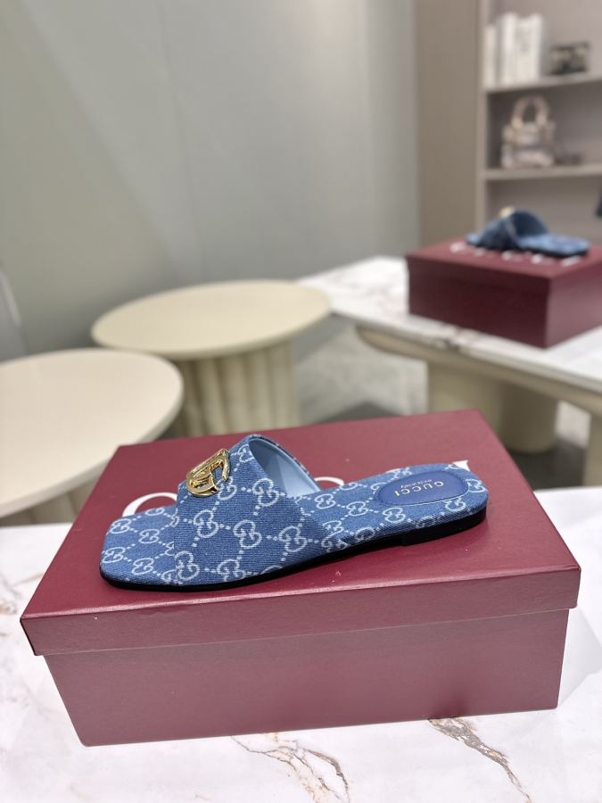 Gucci women's shoes Factory price Gucci's latest popular spring and summer flip-flops series. — Premium Replica — photo 4