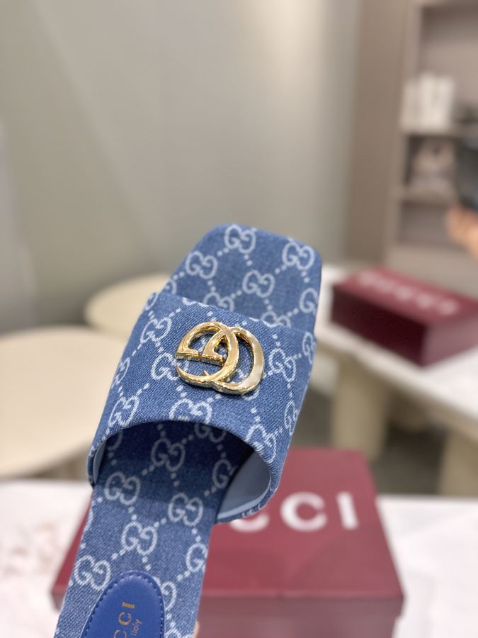 Gucci women's shoes Factory price Gucci's latest popular spring and summer flip-flops series. — Premium Replica — photo 6