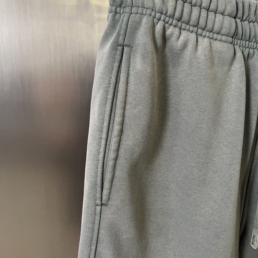 BALENCIAGA män Kläder 130, byxor 140 — photo 6