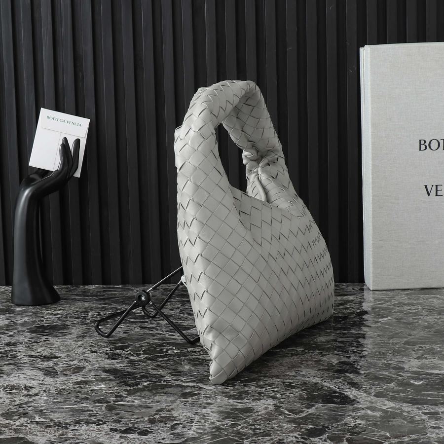 Bottega Veneta bag BV new HOP small series handbags — AAA Quality Replica — photo 4