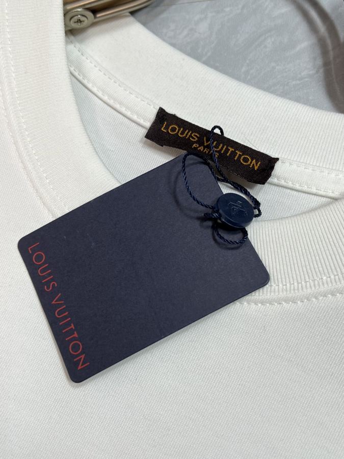 LV men LV/Louis Vuitton 2026 T M-XXXL 175/140 L — 1:1 Replica For Sale — photo 5