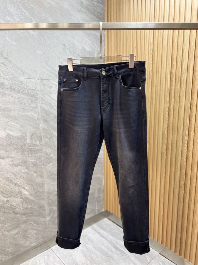 Fendi men Fendi 2026 spring and summer new products, complete with three labels, jeans, good products, — Premium Replica — photo 2