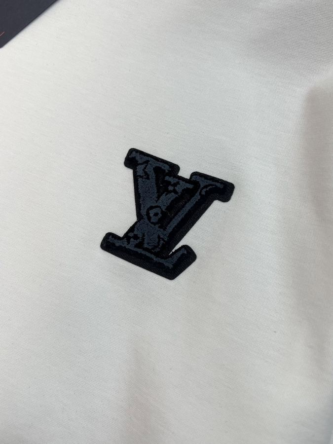 LV men LV/Louis Vuitton 2026 T M-XXXL 175/140 L — AAA Quality Replica — photo 5