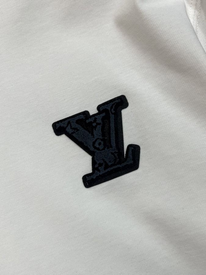 LV men LV/Louis Vuitton 2026 T M-XXXL 175/140 L — AAA Quality Replica — photo 6
