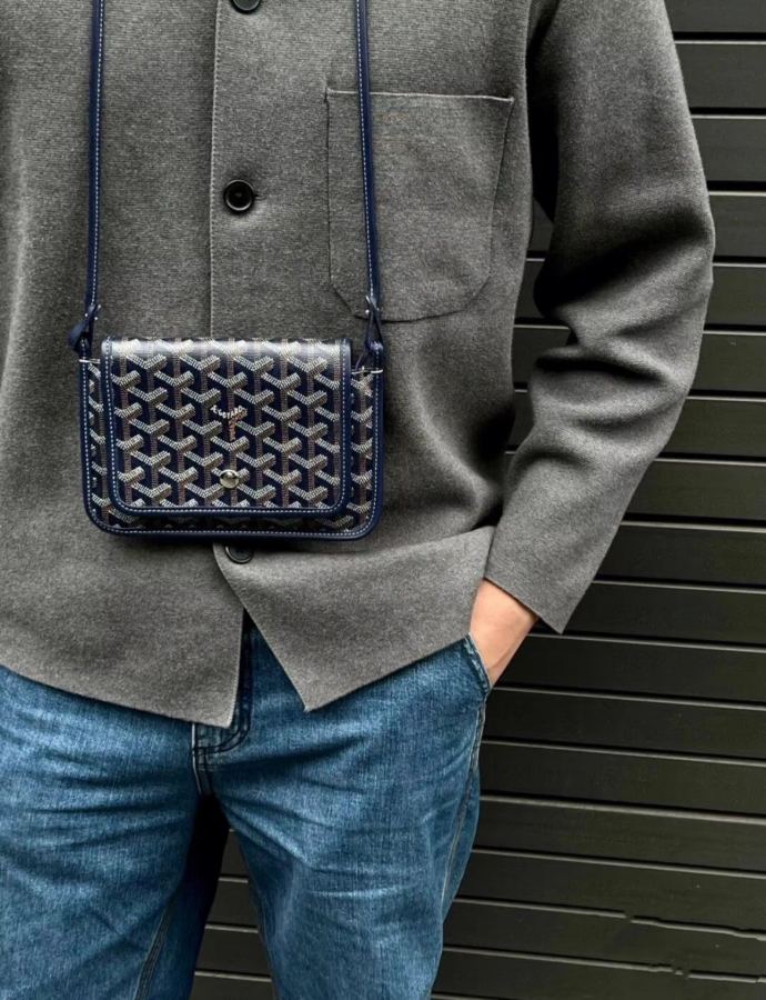 Goyard bag Goya envelope bag is age-reducing, playful, fashionable, lightweight and easy to carry — 1:1 Replica — photo 3