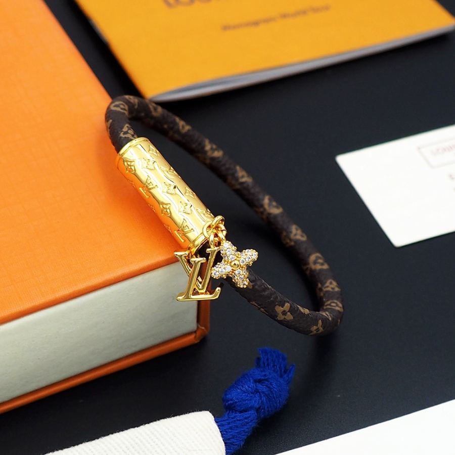 Gioielli Louis Vuitton NovitàLV Push Louis Vuitton Monogramma LV Monogramma — photo 9