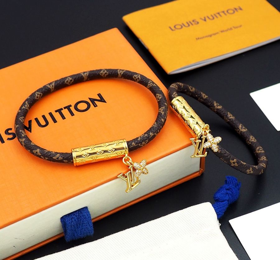 Gioielli Louis Vuitton NovitàLV Push Louis Vuitton Monogramma LV Monogramma — photo 7