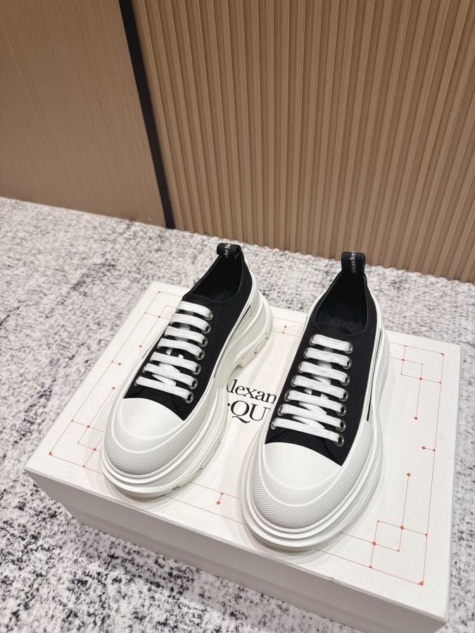 Alexander Mc Queen Women's Shoes +10 𝐀𝐥𝐞𝐱𝐚𝐧𝐝𝐞𝐫 𝐌𝐜𝐐𝐔𝐄𝐄𝐍# — Premium Replica