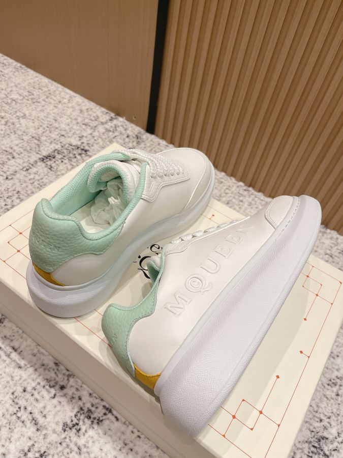 Chaussures Femme Alexander Mc Queen Niveau d'achat: quelques modèles — photo 6
