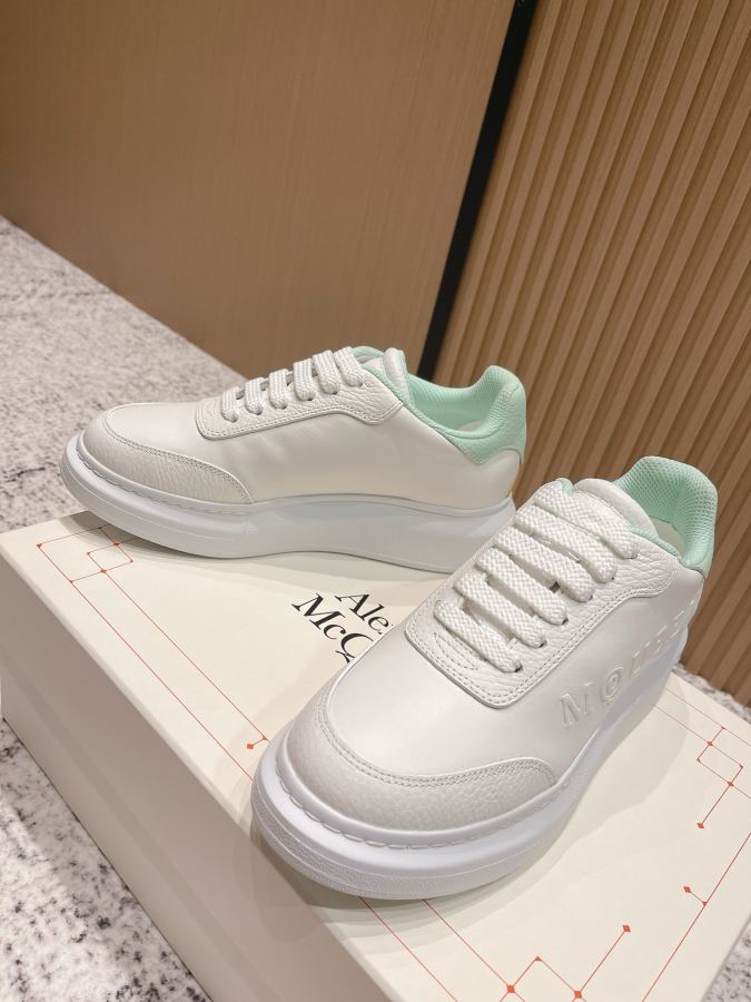 Chaussures Femme Alexander Mc Queen Niveau d'achat: quelques modèles — photo 3