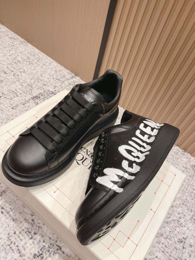 Alexander Mc Queen Women's Shoes Top version: Women’s model Men’s model — AAA Quality Replica — photo 2