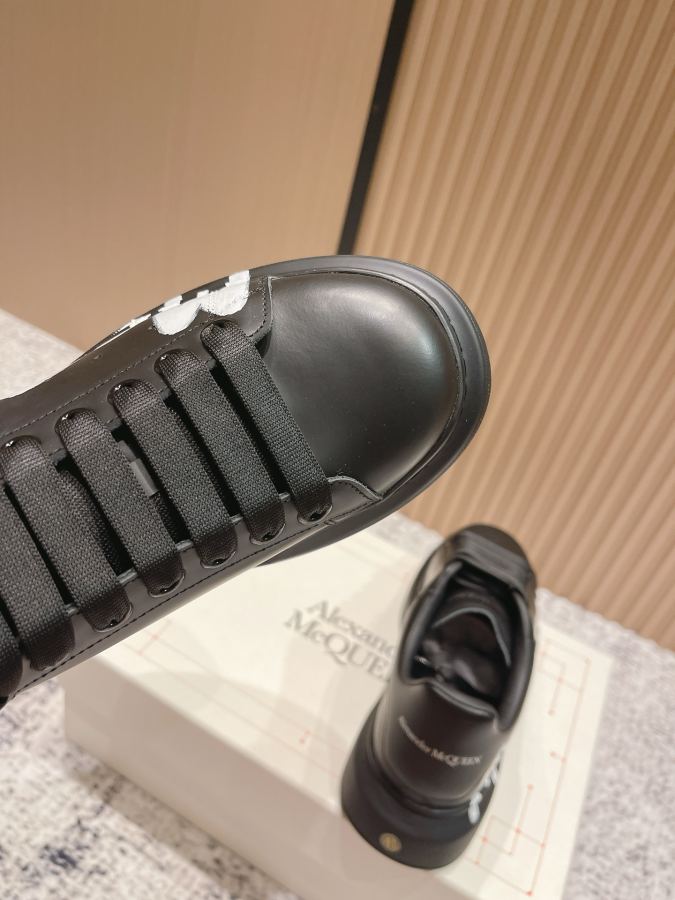 Alexander Mc Queen Women's Shoes Top version: Women’s model Men’s model — AAA Quality Replica — photo 7