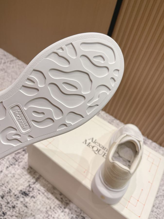 Alexander Mc Queen Women's Shoes Top version: Women’s model Men’s model — 1:1 Replica — photo 8