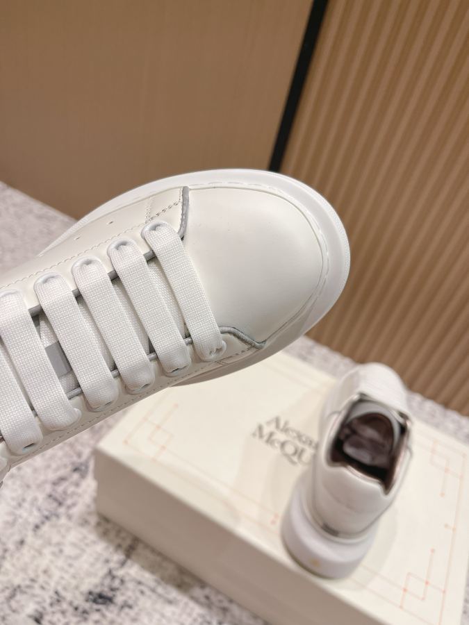 Alexander Mc Queen Women's Shoes Top version: Women’s model Men’s model — 1:1 Replica For Sale — photo 7