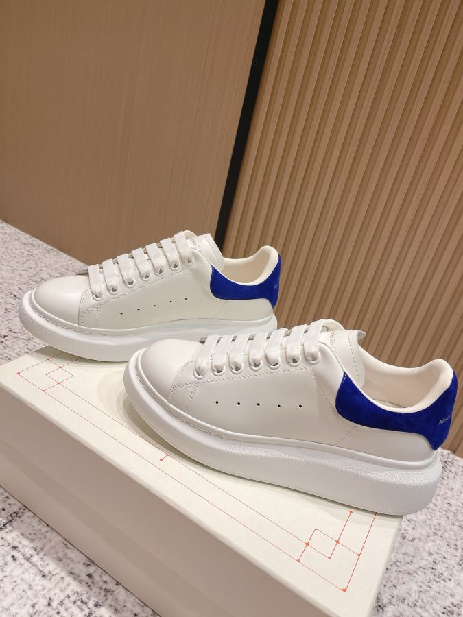 Alexander Mc Queen Women's Shoes Top version: Women’s model Men’s model — Premium Replica — photo 4