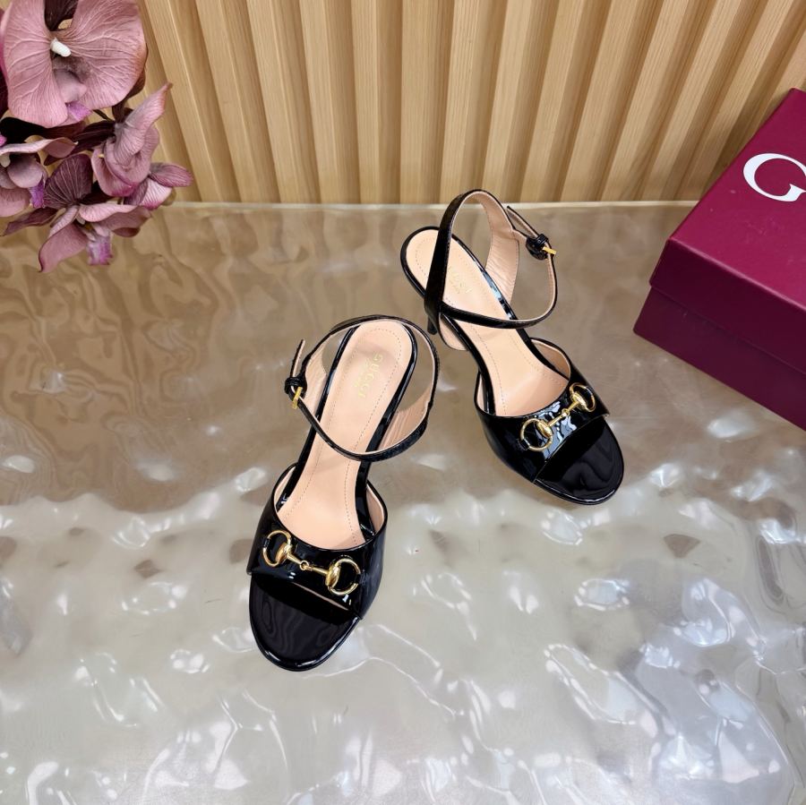 Gucci women's shoes Gucci G — 1:1 Replica — photo 5