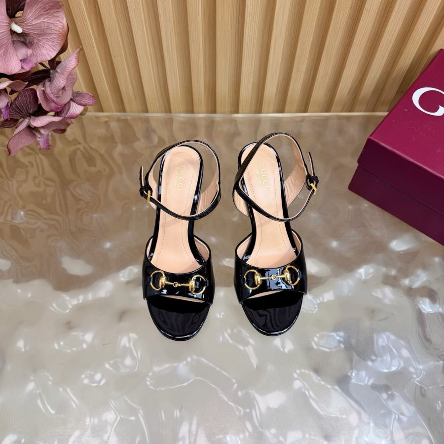 Gucci women's shoes Gucci G — 1:1 Replica — photo 3