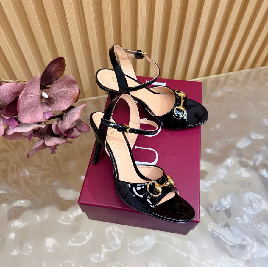 Gucci women's shoes Gucci G — 1:1 Replica — photo 2