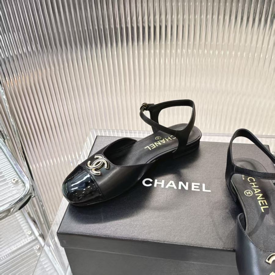 CHANEL women's shoes 𝐂𝐡an𝐞𝐥 25 P Chanel2025 — Premium Replica — photo 2