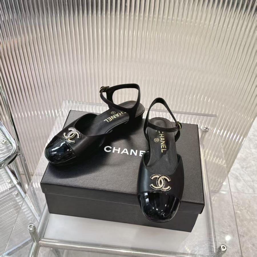 CHANEL women's shoes 𝐂𝐡an𝐞𝐥 25 P Chanel2025 — Premium Replica — photo 3
