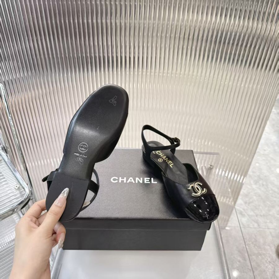 CHANEL women's shoes 𝐂𝐡an𝐞𝐥 25 P Chanel2025 — Premium Replica — photo 9