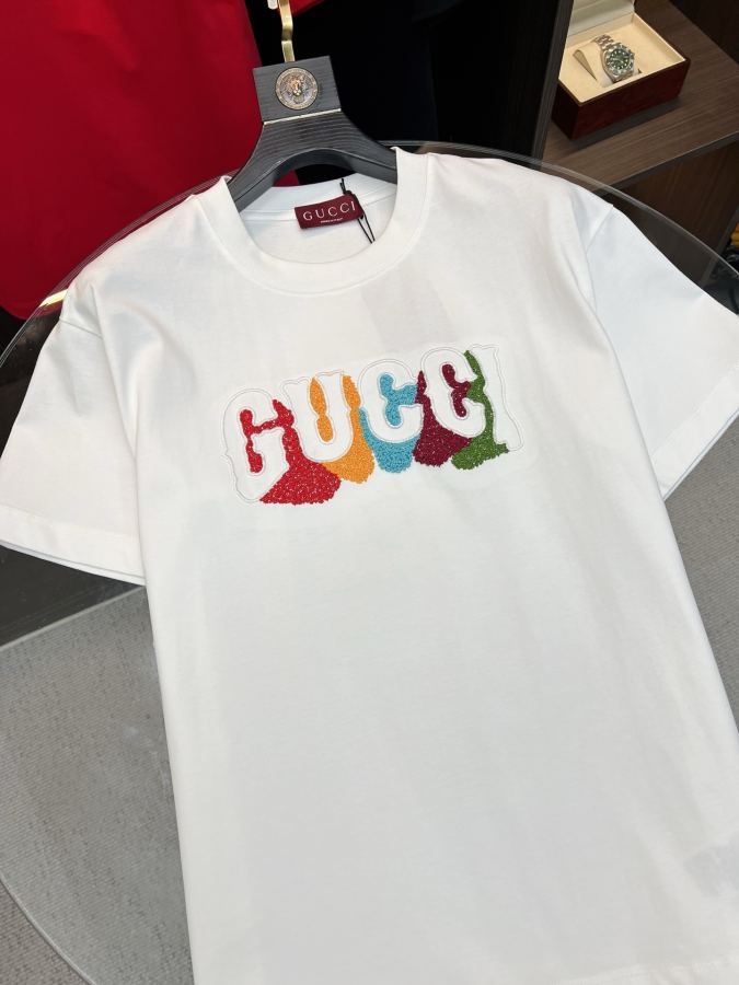 Gucci men GUCCI 2026 New T S.M.L.XL.XXL — 1:1 Replica — photo 4