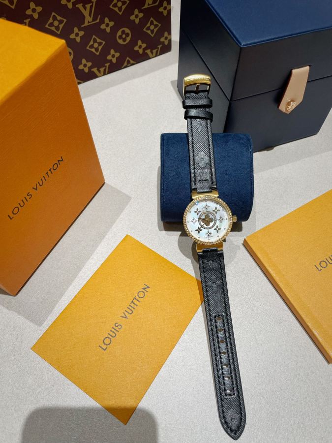 Louis Vuitton Watches LV TAMBOUR SLIM 34mm1. 2. 3. 1. ECCO Leather — Premium Replica — photo 4