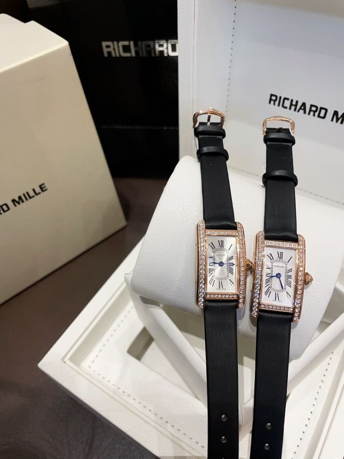 Cartier Watches Tank Américaine Cartier 316 L 316 L — Premium Replica — photo 6