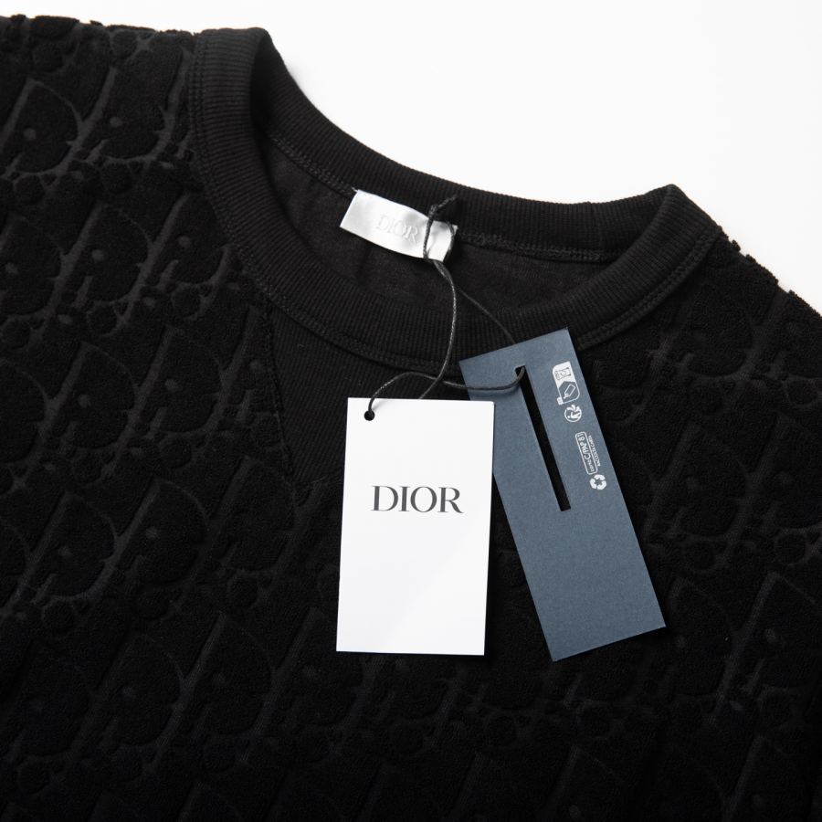 Dior men Dior2026 spring and summer classic towel jacquard weaves Dior genes into the texture, showing — 1:1 Replica For Sale — photo 3
