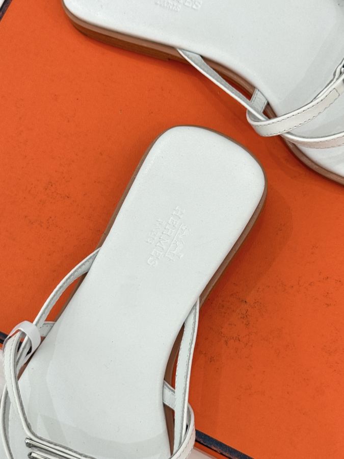 Hermes women's shoes Factory price (with original airplane box) — 1:1 Replica — photo 8