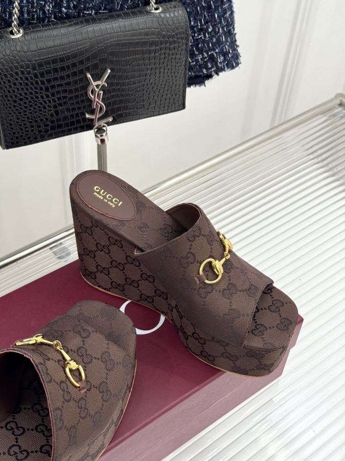 Gucci women's shoes Gucci/ 26 WF — 1:1 Replica — photo 5
