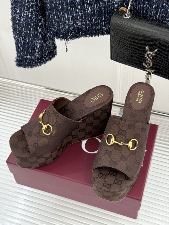 Gucci women's shoes Gucci/ 26 WF — 1:1 Replica — photo 2