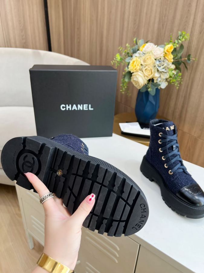 CHANEL women's shoes New Chanel Logo — AAA Quality Replica — photo 7