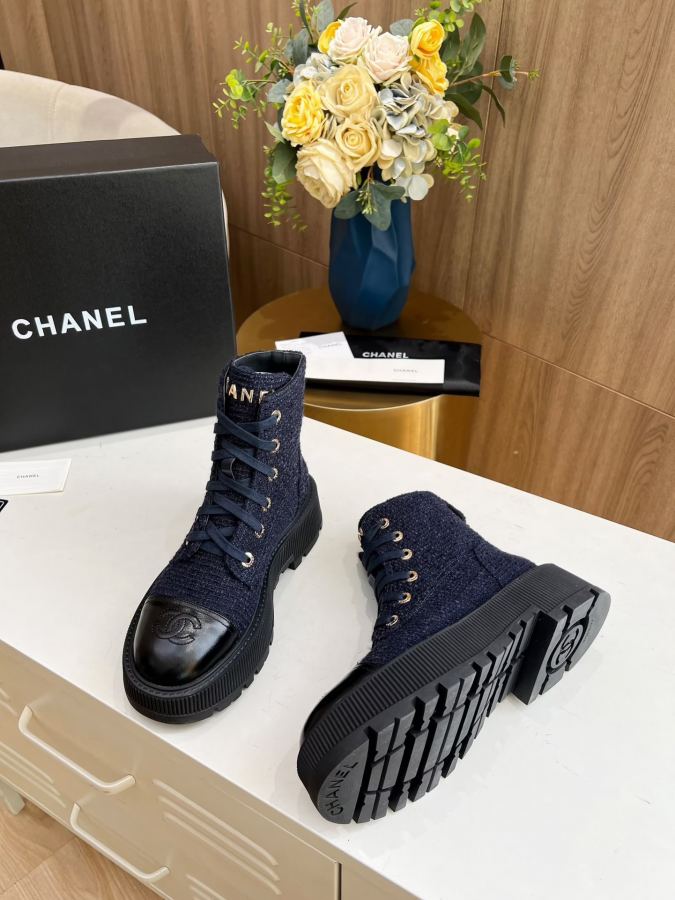 CHANEL women's shoes New Chanel Logo — AAA Quality Replica — photo 9