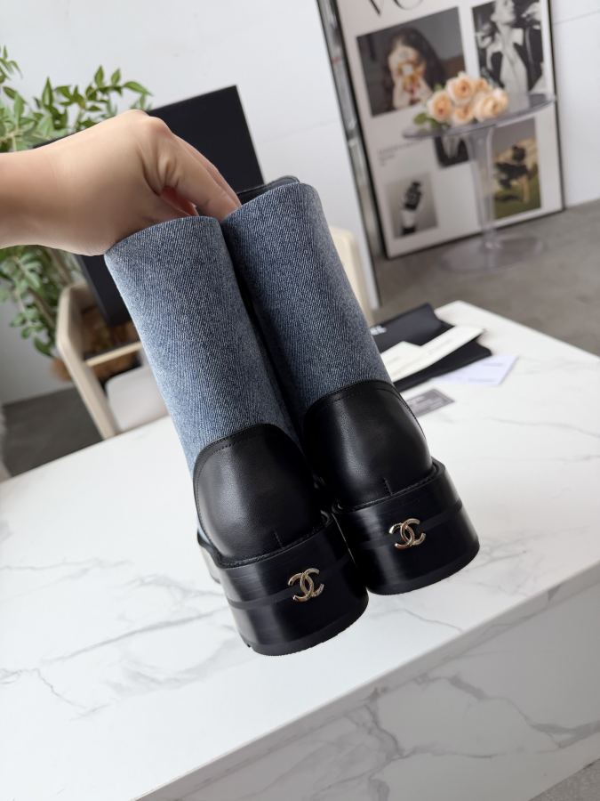 CHANEL women's shoes New Chanel Logo — 1:1 Replica — photo 5
