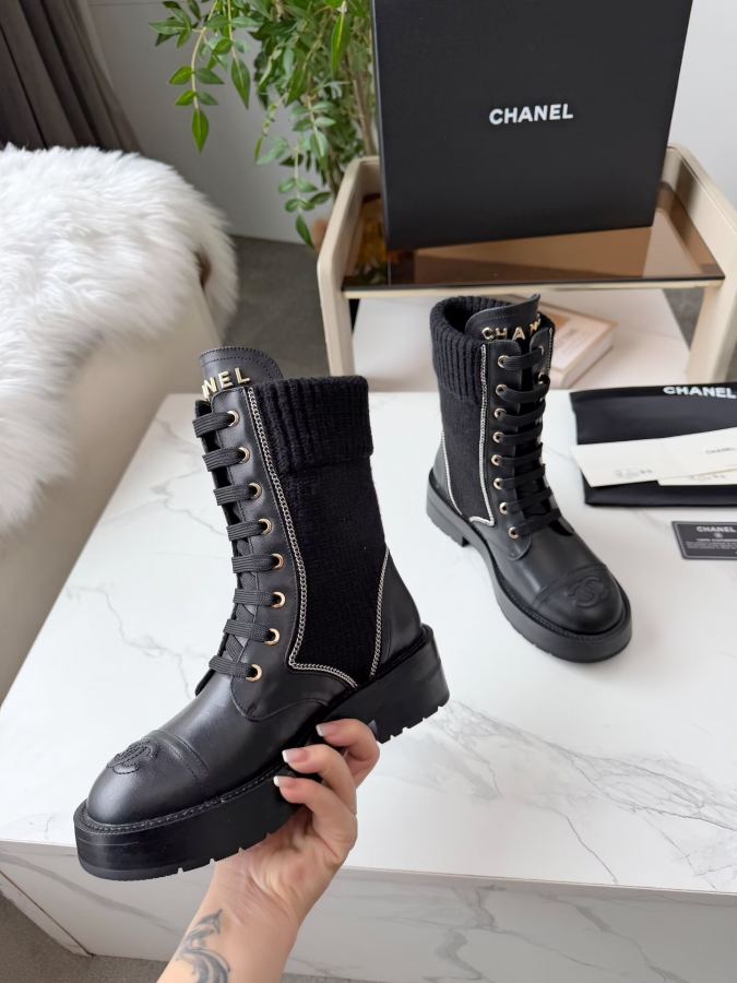 CHANEL women's shoes New Chanel Logo — Premium Replica — photo 6