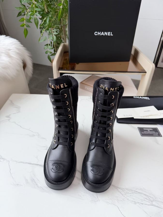 CHANEL women's shoes New Chanel Logo — Premium Replica — photo 2