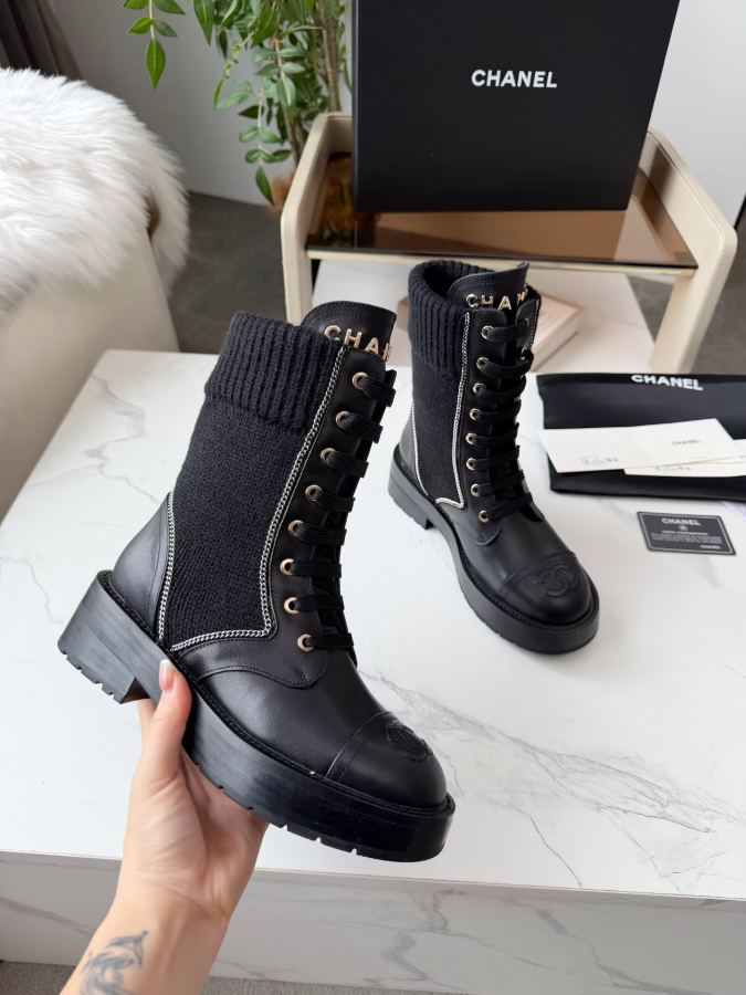 CHANEL women's shoes New Chanel Logo — Premium Replica — photo 4