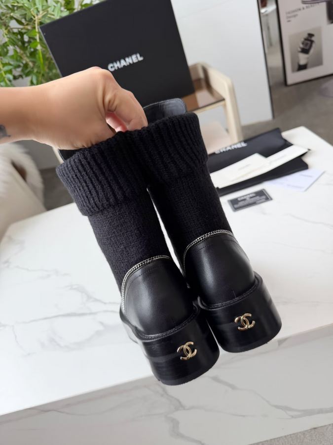 CHANEL women's shoes New Chanel Logo — Premium Replica — photo 5