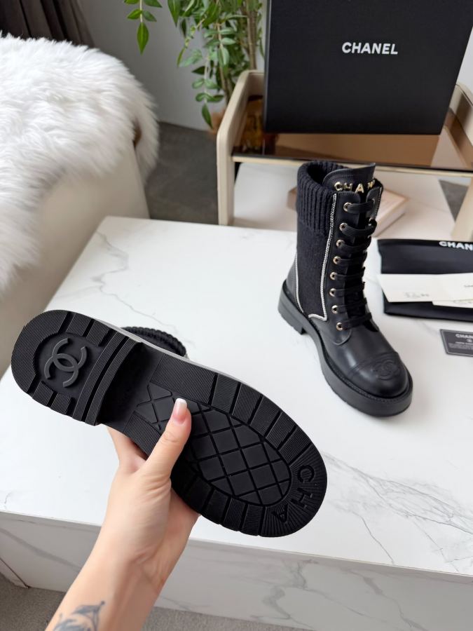 CHANEL women's shoes New Chanel Logo — Premium Replica — photo 7