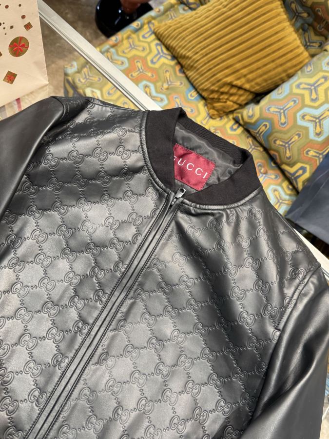 Gucci | Gucci men's sheepskin stand collar zipper sweater jacket — Premium Replica — photo 3