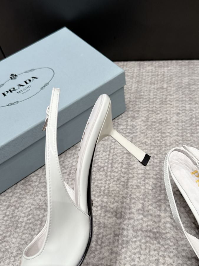 Prada women's shoes SSS launches Prada’s latest long boots, sandals, thin heels, empty backs, — 1:1 Replica — photo 9