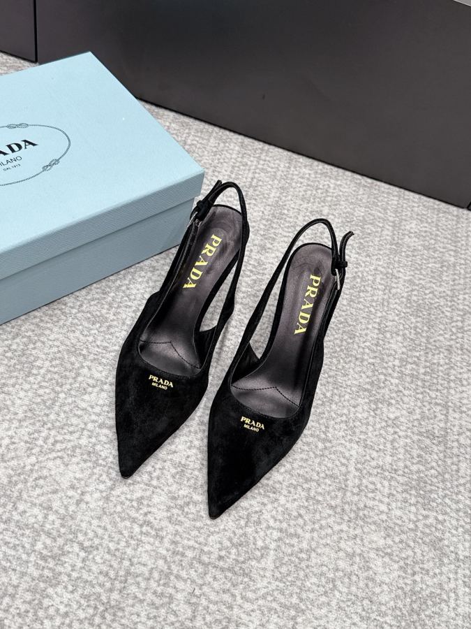 Prada women's shoes SSS launches Prada’s latest long boots, sandals, thin heels, empty backs, — 1:1 Replica For Sale — photo 2