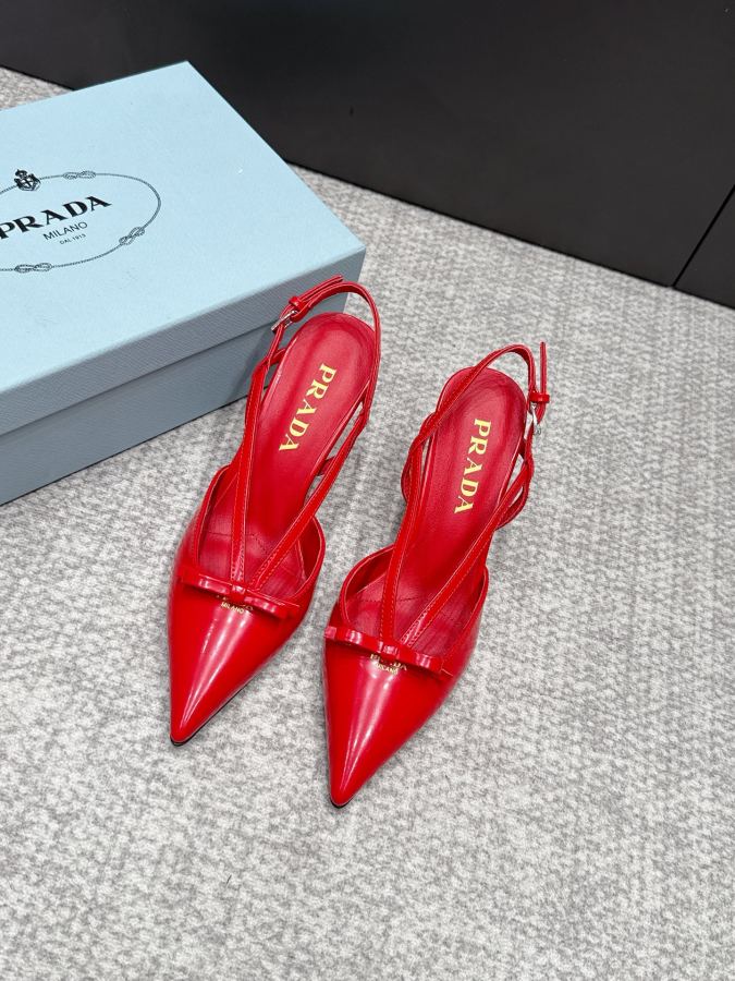 Prada women's shoes SSS launches Prada’s latest long boots, sandals, thin heels, empty backs, — 1:1 Replica — photo 4