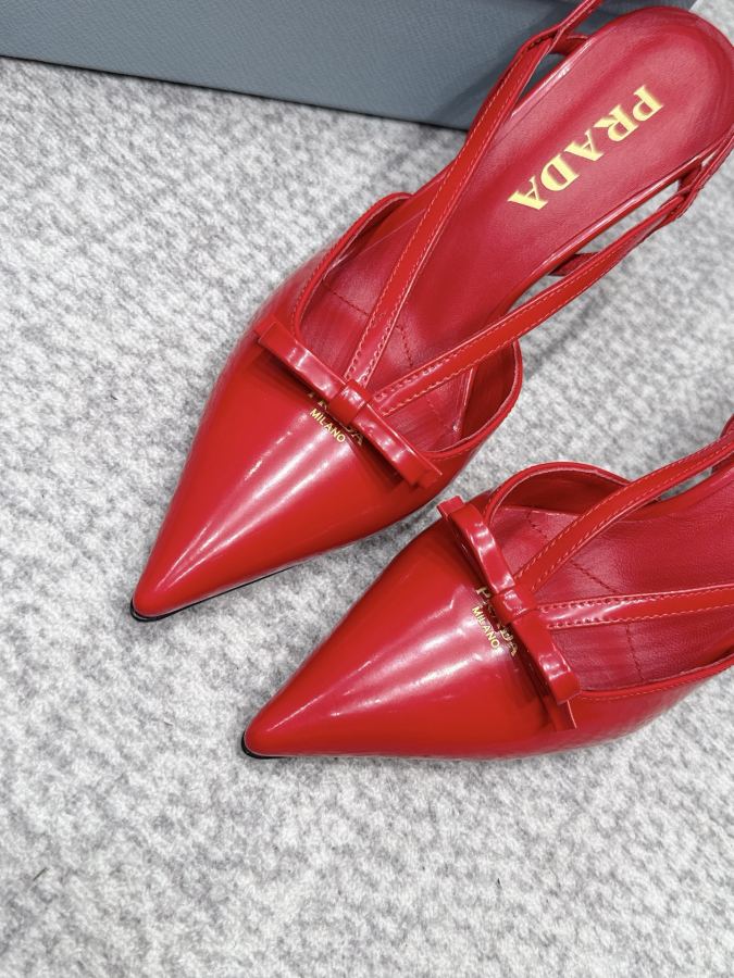 Prada women's shoes SSS launches Prada’s latest long boots, sandals, thin heels, empty backs, — 1:1 Replica — photo 6