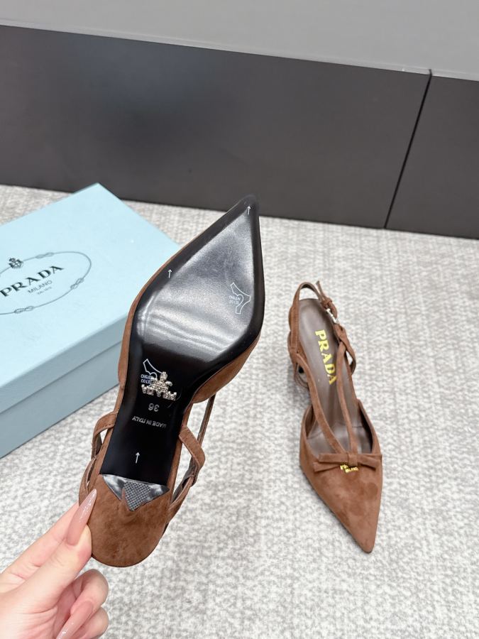Prada women's shoes SSS launches Prada’s latest long boots, sandals, thin heels, empty backs, — 1:1 Replica For Sale — photo 9