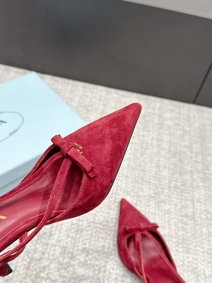 Prada women's shoes SSS launches Prada’s latest long boots, sandals, thin heels, empty backs, — Premium Replica — photo 6