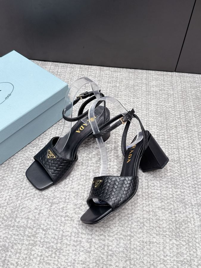 Prada women's shoes SSS launches Prada’s latest long boots, sandals, thin heels, empty backs, — 1:1 Replica — photo 3