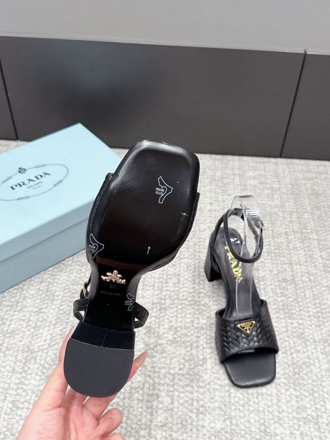 Prada women's shoes SSS launches Prada’s latest long boots, sandals, thin heels, empty backs, — 1:1 Replica — photo 9