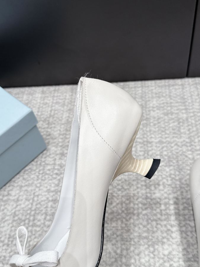 Prada women's shoes SSS launches Prada’s latest long boots, sandals, thin heels, empty backs, — 1:1 Replica For Sale — photo 9
